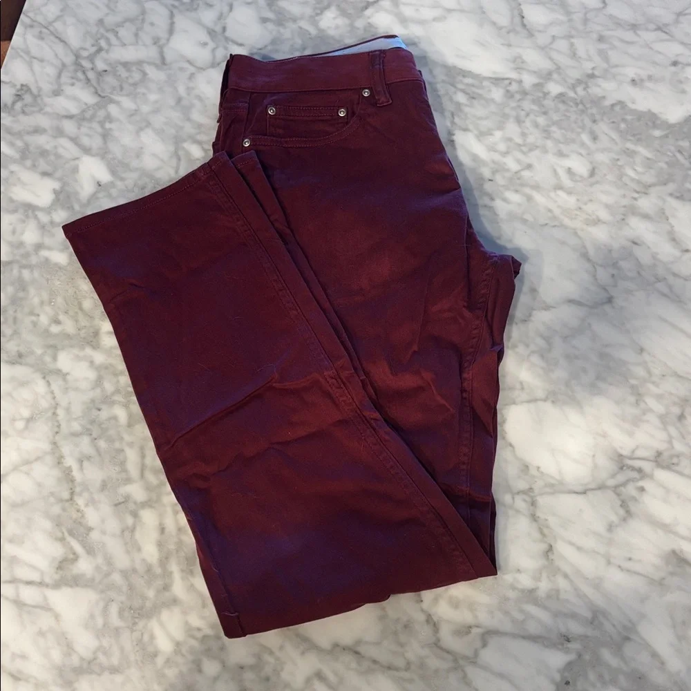 Vineyard Vines “leeward Luxe” 5 pocket pants, burgundy red, 30x32